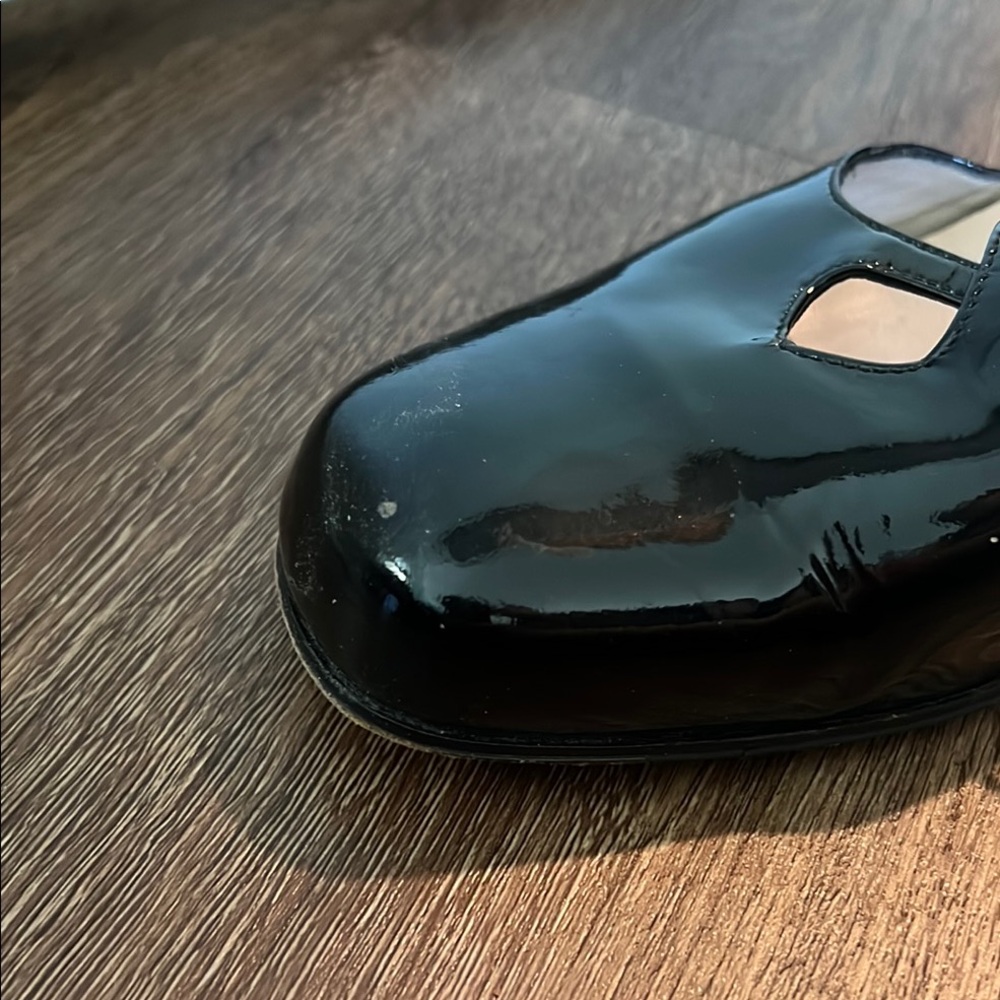 Taryn Rose Black Women's Shoes - Picture 5 of 12